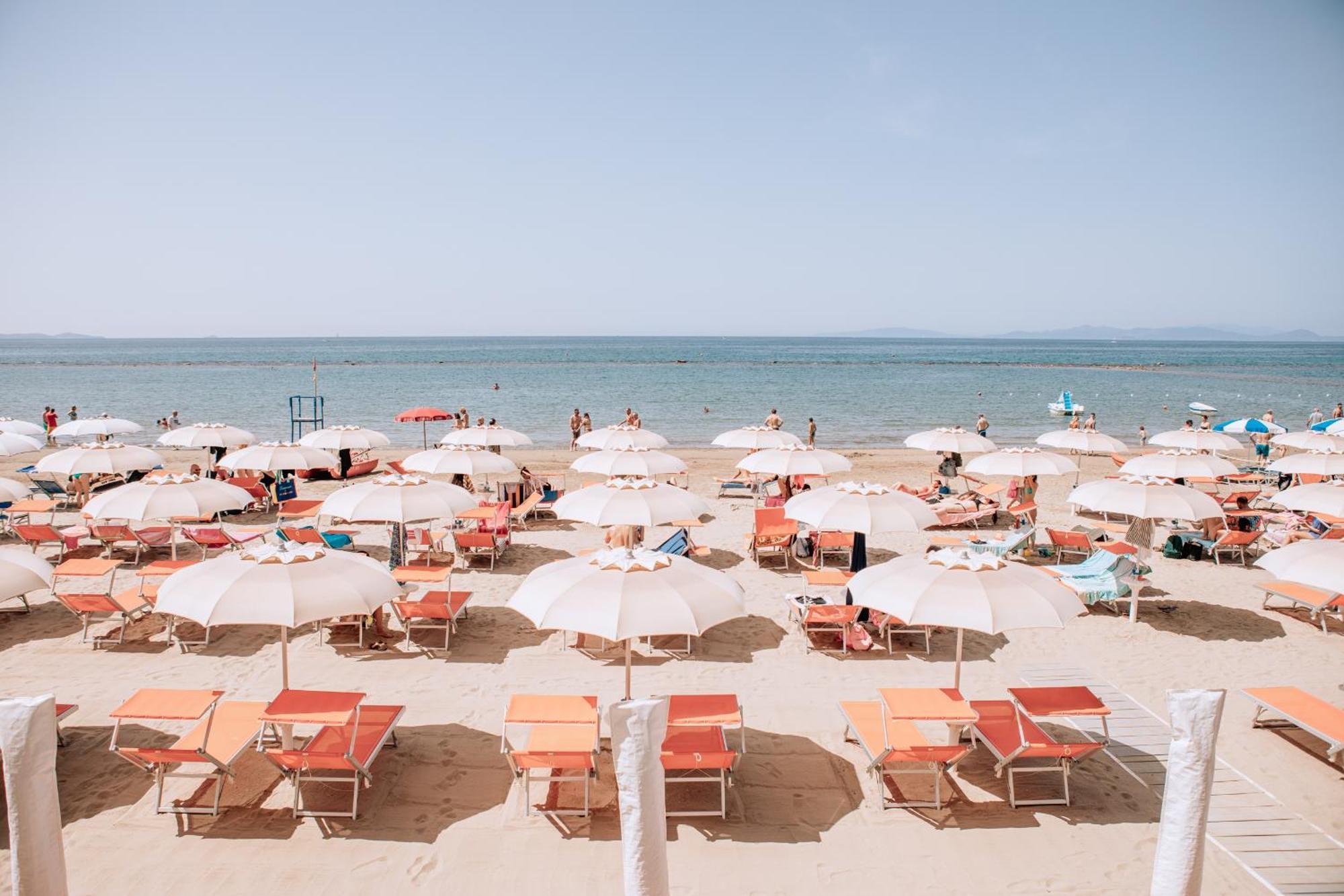 Hotel Parrini Фоллоніка Екстер'єр фото