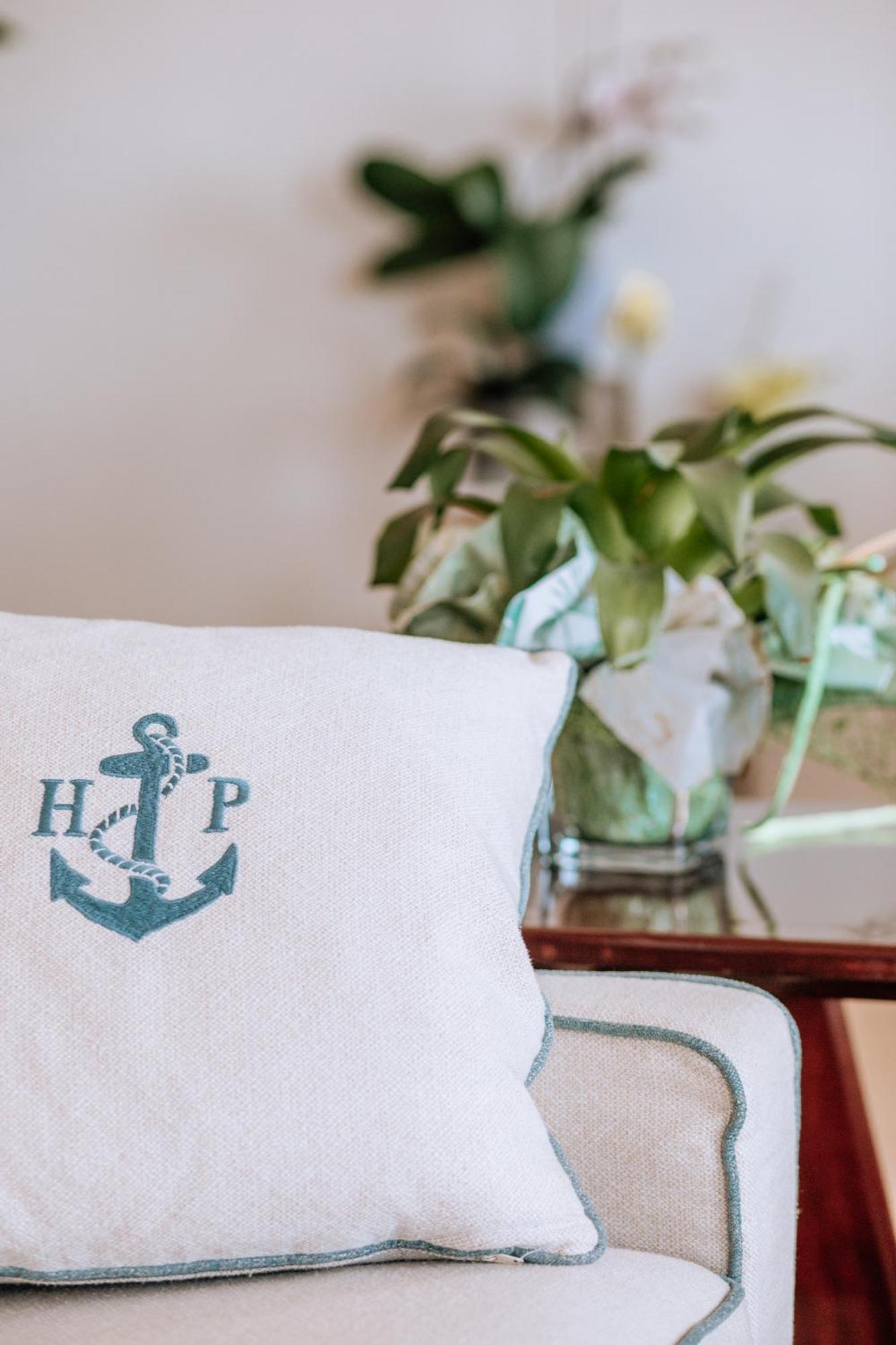 Hotel Parrini Фоллоніка Екстер'єр фото